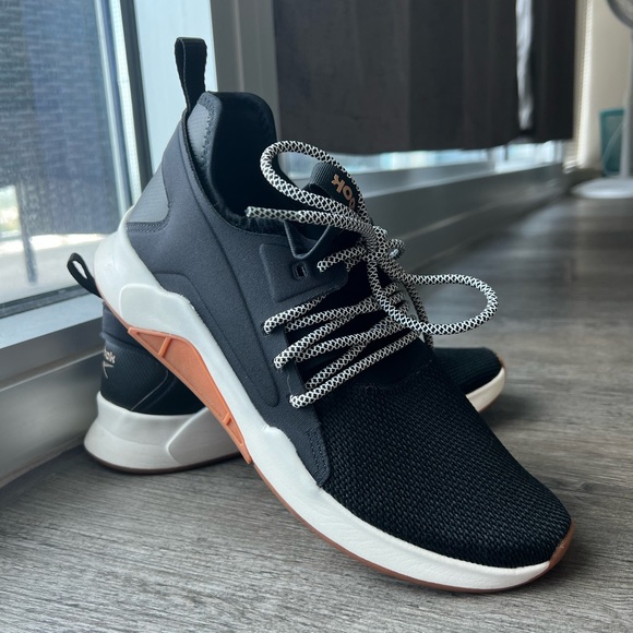 Reebok Trainers - Picture 1 of 8